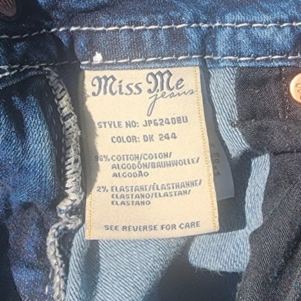 Miss Me Signature Rise Bootcut Jeans JP6240BU Dark Wash Embellished Size 28 - Picture 5 of 7